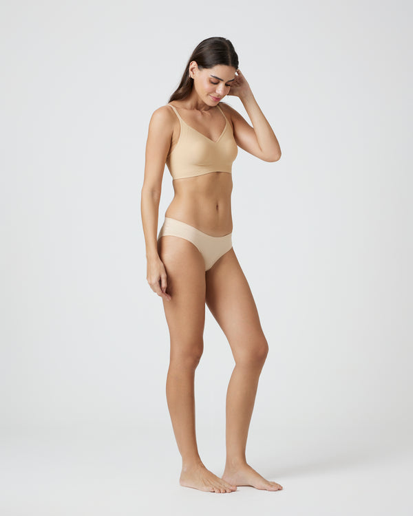 Non-Padded Support Seamless Bra