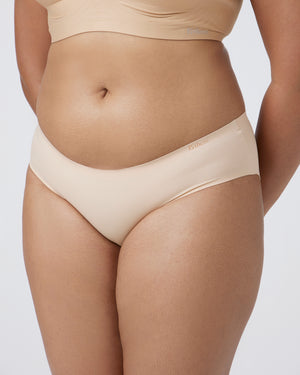 Modern Essentials Seamless Hipster