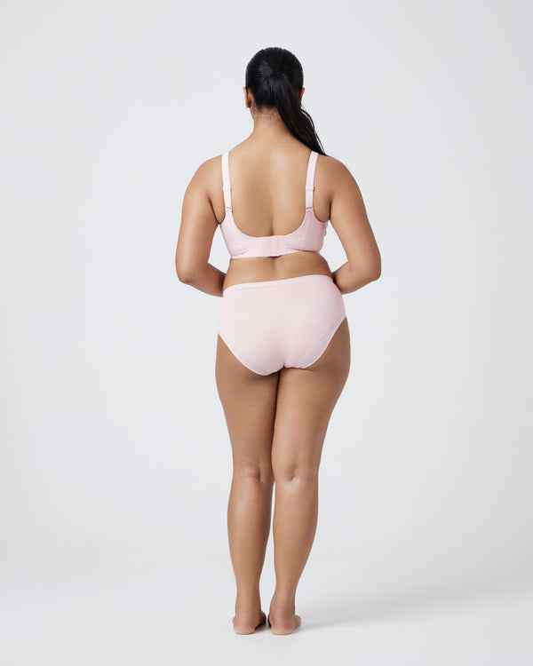 Natural Balance Seamless Hipster