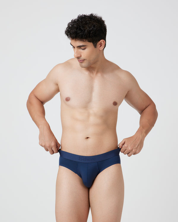 Seamless Modern Modal Brief
